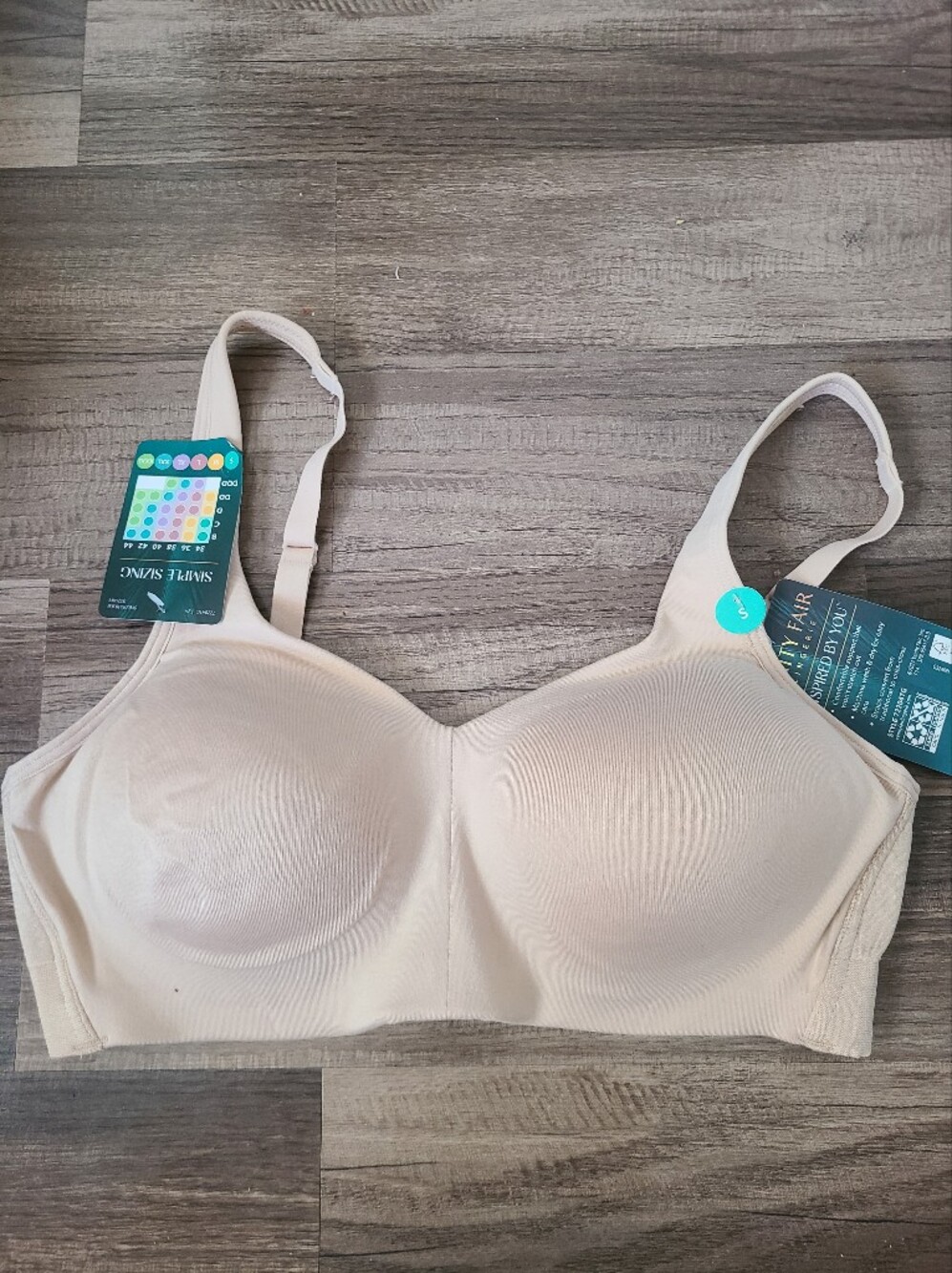 Vanity Fair Smooth Wireless T-Shirt Bra in Light Beige